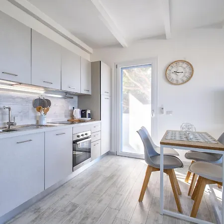 Апартаменты Mare Azzurro By Interhome