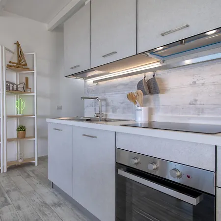 Mare Azzurro By Interhome Appartement